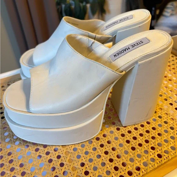 Steve Madden Women's Platform Sandals - Picture 2 of 7